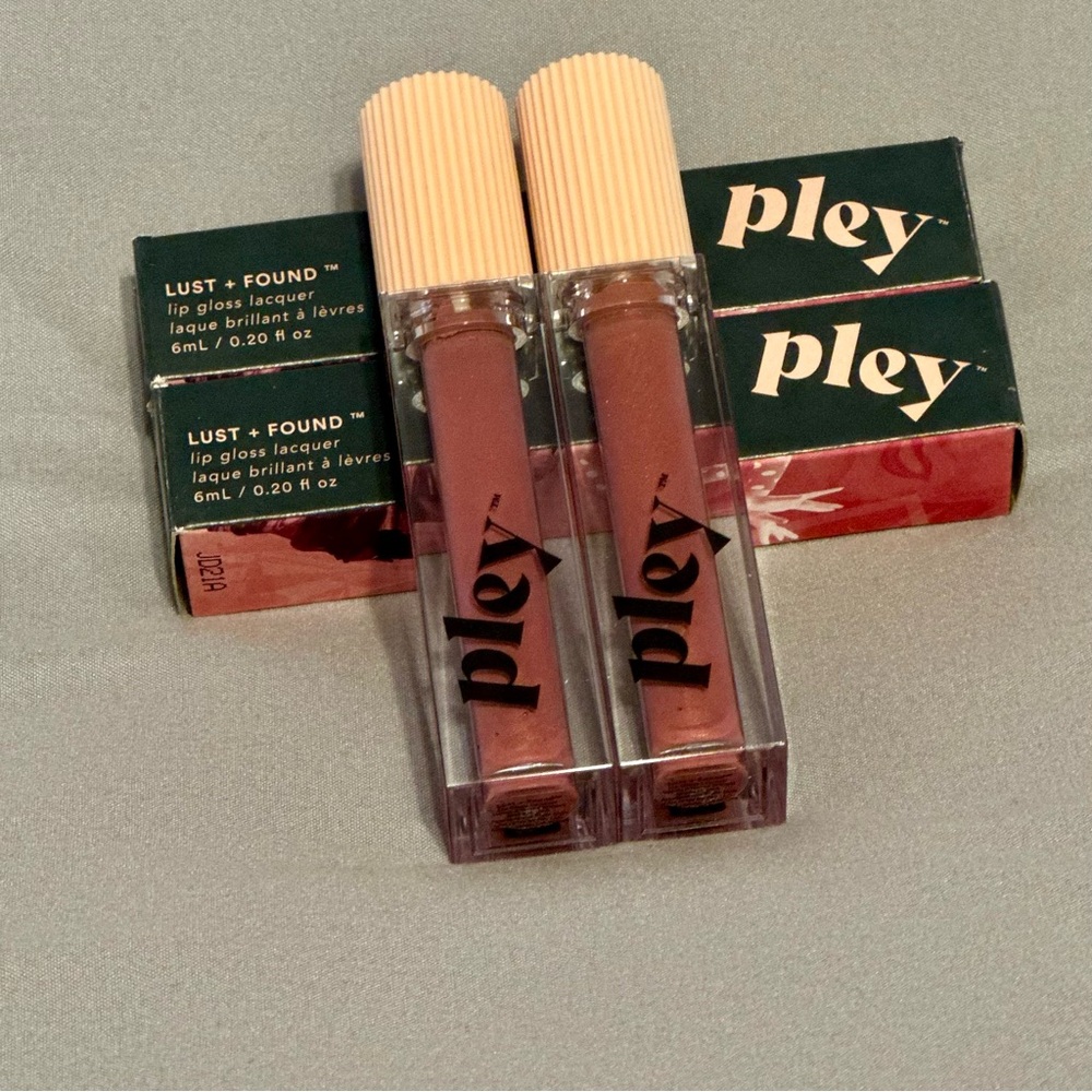 Bundle of 2–Pley Lust + Found Lip Gloss Lacquer in Lupe (metallic mauve) - Picture 1 of 3